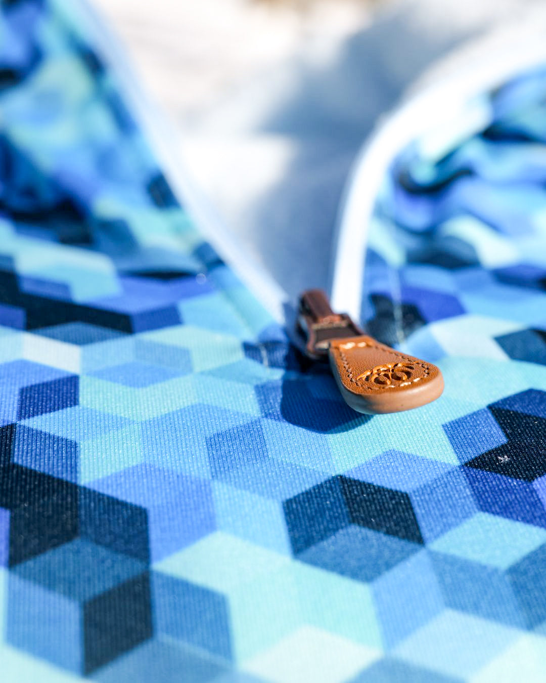 Reversible Light Sherpa 1/4 Zips