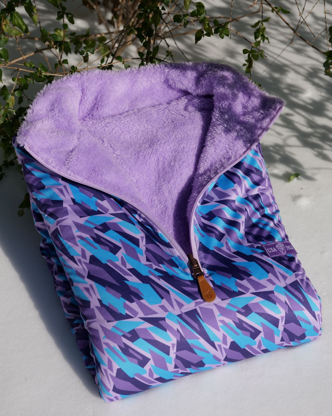 Reversible Light Sherpa 1/4 Zips