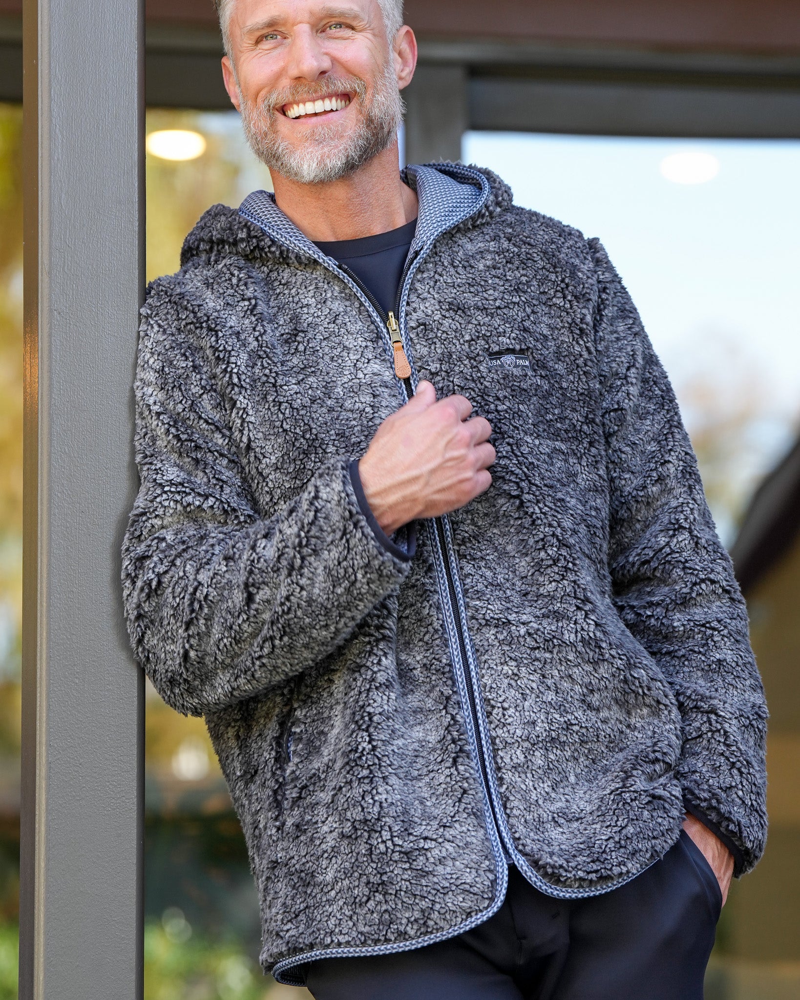 スキ－ウエア   ベア柄    エレッセ    フワフワモコモコリバーシブル Reversible Sherpa Infinity Full Zip Hoodie