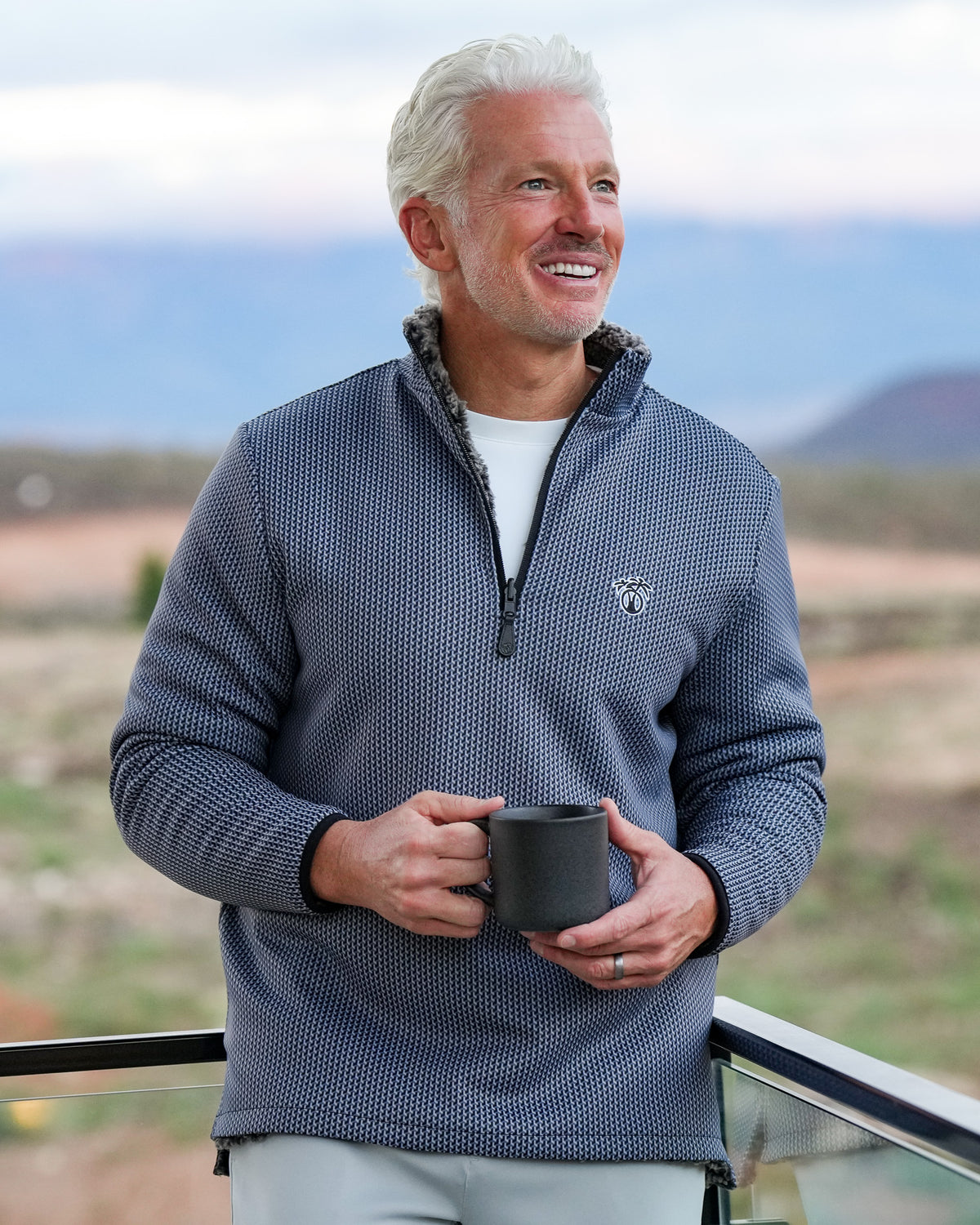 Reversible Sherpa Infinity 1/4 Zip